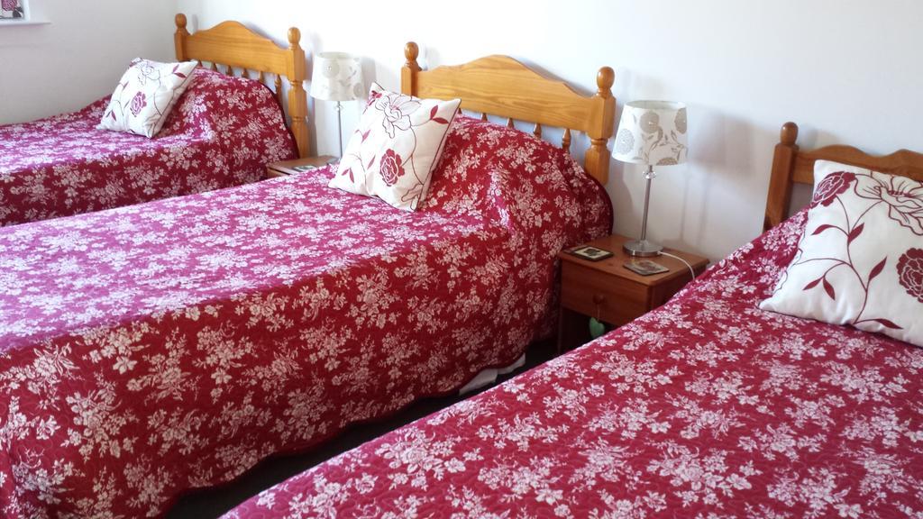 Strawberry Cottage B&B Хедж Енд Стая снимка